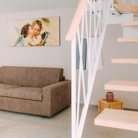 Bed Casa Vacanza Via Gallipoli - Corte Bari บรินดิซิ ภายนอก รูปภาพ