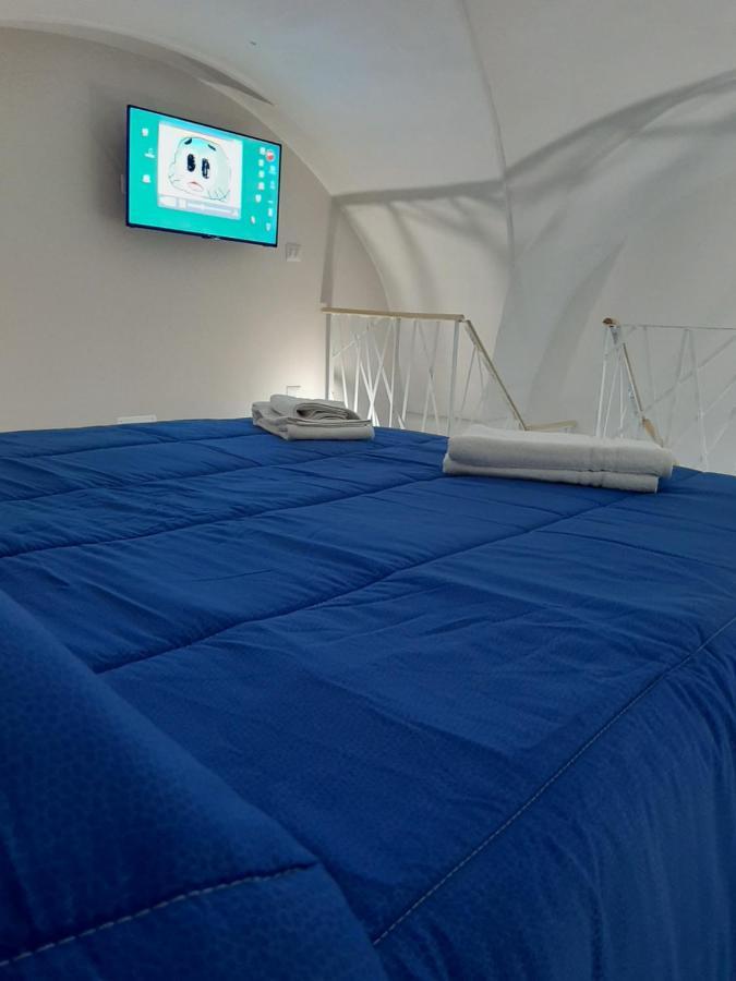 Bed Casa Vacanza Via Gallipoli - Corte Bari บรินดิซิ ภายนอก รูปภาพ