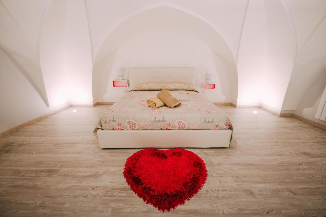 Bed Casa Vacanza Via Gallipoli - Corte Bari บรินดิซิ ภายนอก รูปภาพ